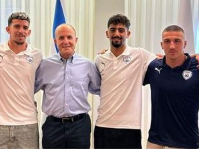 לפי הסדר: אושר דוידה, רוי רביבו, ד"ר לסרי, דור תורג'מן