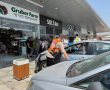 נהג איבד שליטה ופגע בחנות בסטאר סנטר - הולכת רגל נפצעה קל