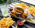 ShakeShack באדיבות שייק-שאק