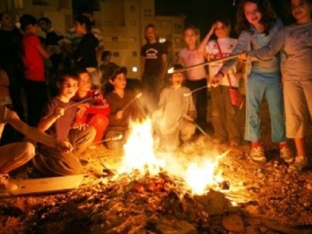 מדורה קהילתית