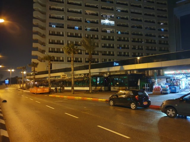 רחוב מרטין בובר סגור למבקרים. צילום: אשדוד נט