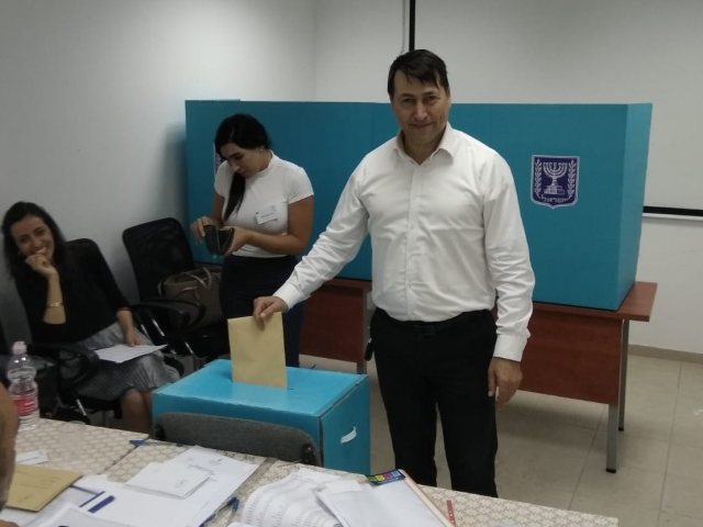 עו"ד יאיר לחן