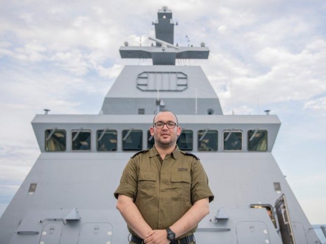 אלכס ניסיקובסקי (דו"צ)