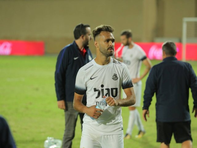 קורדירו כבש צמד (צילום: טל אקוקה, מ.ס אשדוד)