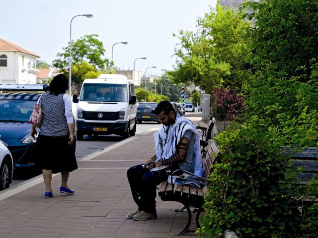 בוקר שגרתי ברובע ו'. מציאות  אחרת. צילום: אבי רוקח