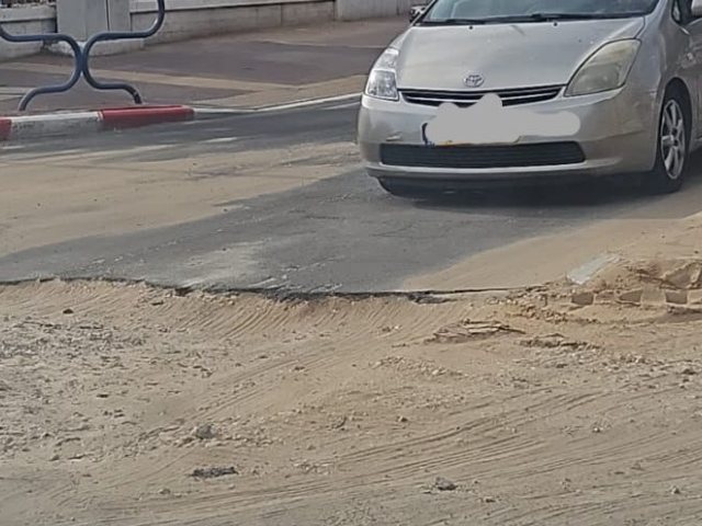 המפגע בכביש בשדרות הפלמ״ח באשדוד