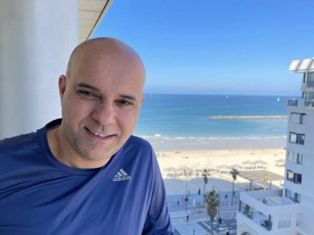 מנחם שריקר - תפילות לרפואתו