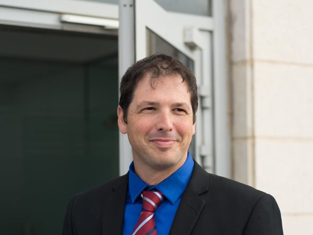 טויטו ישראל, מנכ״ל ניוטון חיפוש פטנטים, צילום ע"י: שרון ניר