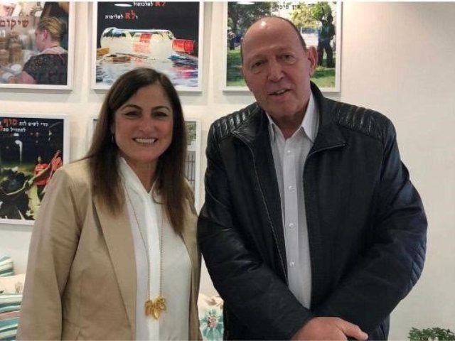 סימונה מורלי ומנכ"ל השלטון המקומי
