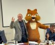 ראש העיר קיבל בישיבת מועצת העיר "תושב" חדש לעיר