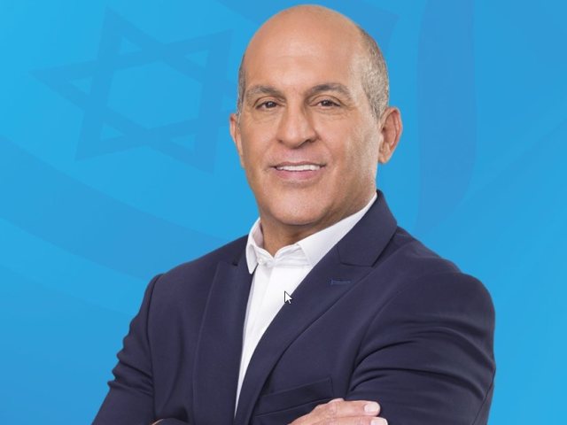 ברק סרי (מתוך דף הפייסבוק שלו)