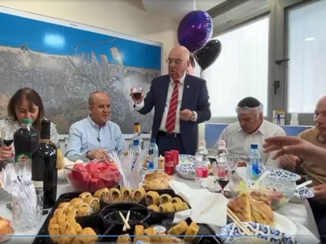 יום הולדת לשמעון כצנלסון