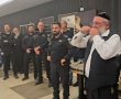הרמת כוסית חגיגית במשטרת אשדוד בהשתתפות מתנדבי זק"א