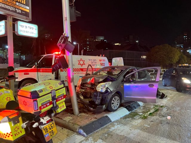 זירת התאונה - מד"א הצלה דרום