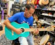 ערב גיטרות חוזר לאשדוד: מנגנים, שרים ויוצרים יחד מול הים
